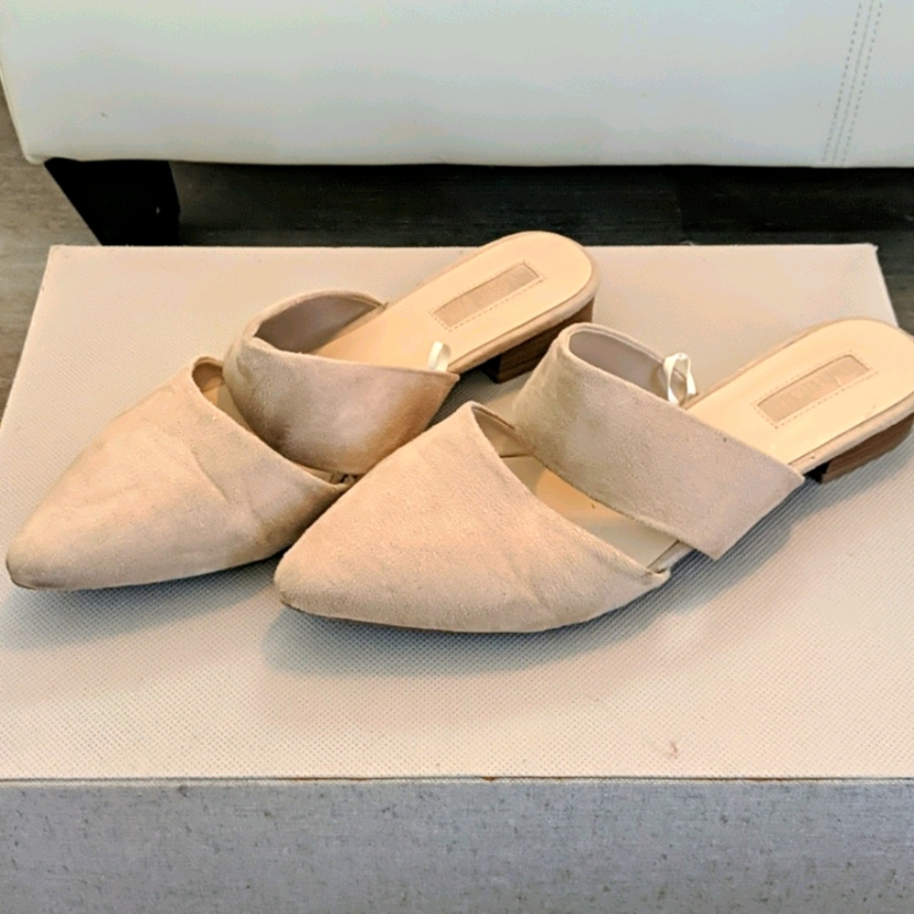 Low slip on tan shoes